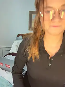 teenyblossom online show from 01/16/26, 02:10