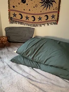 Snapshot of teenyblossom chatting on 04/03/26, 12:47 teenyblossom online show from 04/03/26, 12:47