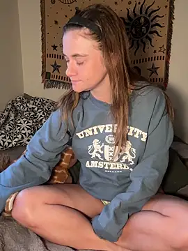 Snapshot of teenyblossom chatting on 04/04/26, 10:46 teenyblossom online show from 04/04/26, 10:46