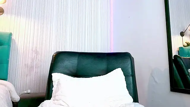 Anastasia firee online show from 01/13/26, 06:46