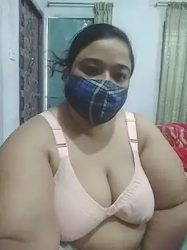 momo loves online show from 04/16/26, 08:04