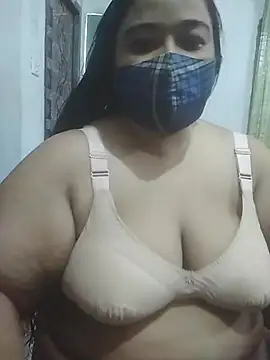 momo loves online show from 05/15/26, 08:32