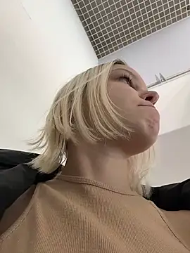 AshleyMur online show from 03/17/26, 05:44