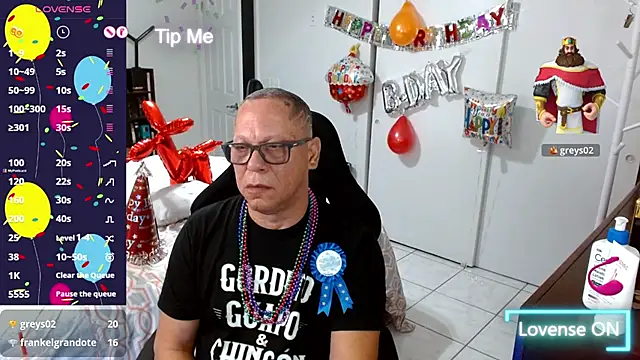 Snapshot of Daddy_1970 chatting on 05/15/26, 10:06 Daddy 1970 online show from 05/15/26, 10:06