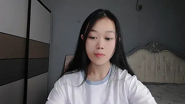 xiaowu2004 online show from 03/12/26, 01:45