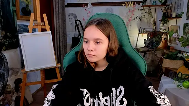 Snapshot of MelissaTravel chatting on 03/25/26, 04:35 MelissaTravel online show from 03/25/26, 04:35