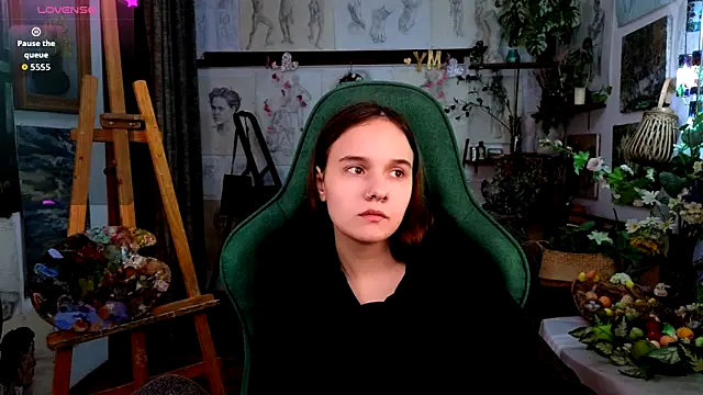 Snapshot of MelissaTravel chatting on 04/08/26, 04:40 MelissaTravel online show from 04/08/26, 04:40