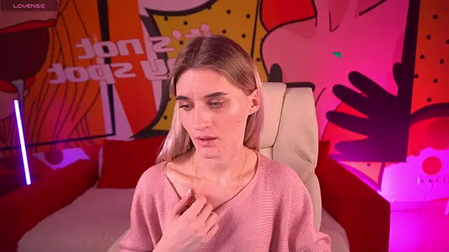 Snapshot of DiamondNina chatting on 03/20/26, 08:14 DiamondNina online show from 03/20/26, 08:14