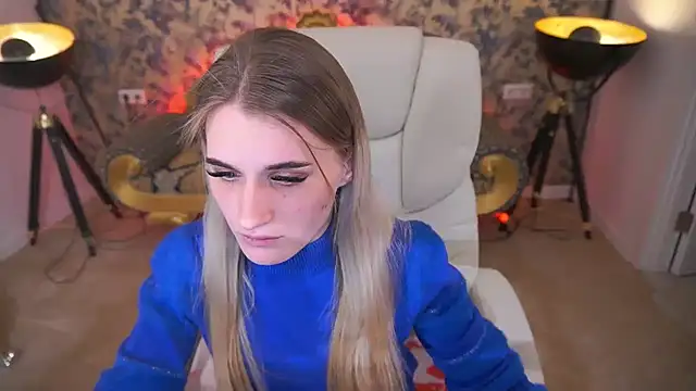 Snapshot of DiamondNina chatting on 04/21/26, 07:06 DiamondNina online show from 04/21/26, 07:06