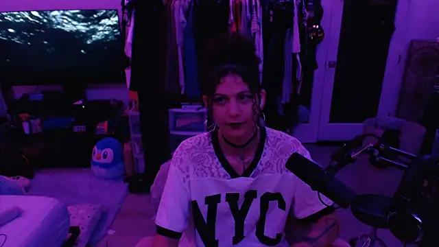 prickly priscilla online show from 05/19/26, 04:30