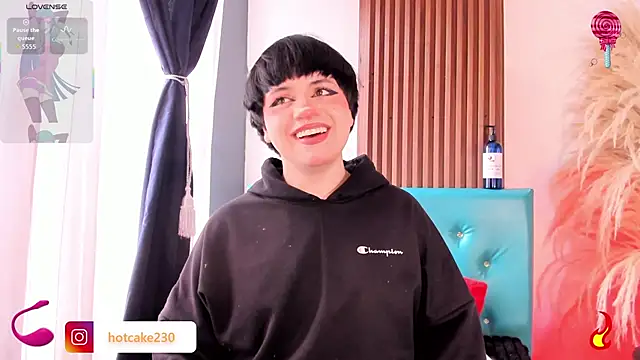 Snapshot of Hiddenhotcake chatting on 02/02/26, 07:23 Hiddenhotcake online show from 02/02/26, 07:23