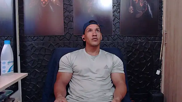 viktor herrera online show from 03/24/26, 06:13