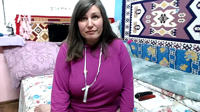 Snapshot of Adelinemilf chatting on 03/07/26, 12:35 Adelinemilf online show from 03/07/26, 12:35