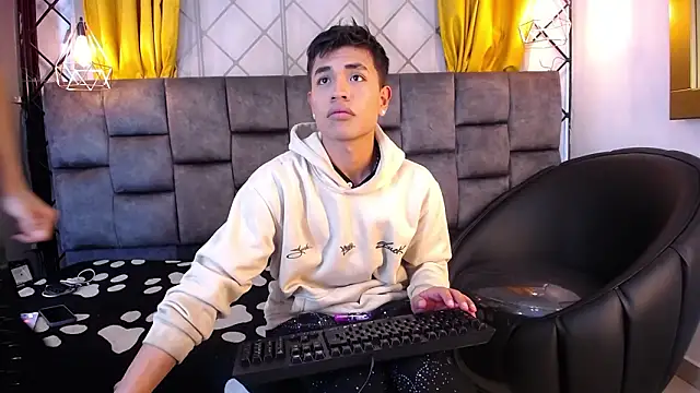 Maik Russo online show from 02/03/26, 11:48