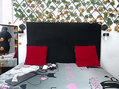 vsamanthaper1 online show from 02/28/26, 07:37