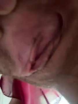 Snapshot of jojosbizarrelyf chatting on 04/17/26, 04:10 jojosbizarrelyf online show from 04/17/26, 04:10