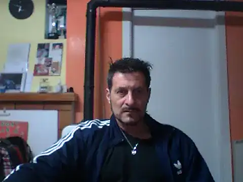 Snapshot of colosone chatting on 03/03/25, 05:50 colosone online show from 03/03/25, 05:50