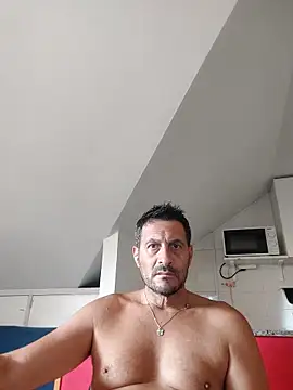 Snapshot of colosone chatting on 09/09/25, 09:09 colosone online show from 09/09/25, 09:09