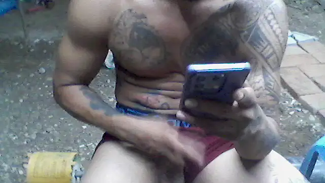 Snapshot of cielo420 chatting on 05/25/26, 01:22 cielo420 online show from 05/25/26, 01:22