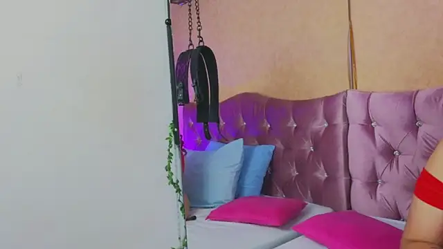 Missy 22  online show from 04/14/26, 01:50