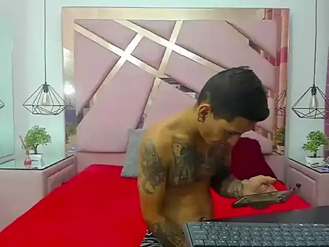 ViolethANDJuanda online show from 01/10/26, 01:13