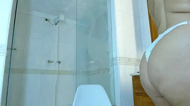 Collins luna online show from 02/07/26, 05:05