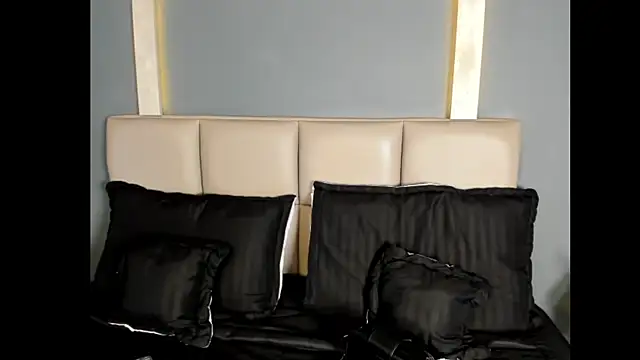 ChloeVixen online show from 01/07/26, 07:05