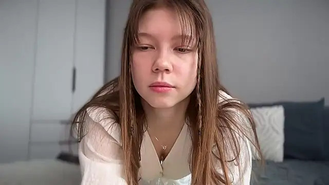 karalinhks online show from 02/08/26, 07:23