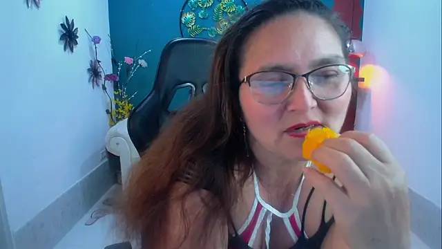 elena milf1 online show from 01/14/26, 05:51