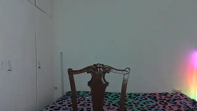 HoneyValentine online show from 02/28/26, 07:59