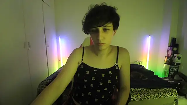 HoneyValentine online show from 07/12/26, 05:59