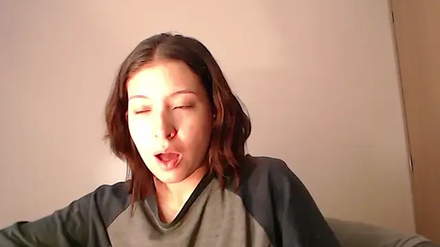 -Ivonnys online show from 02/23/26, 08:17