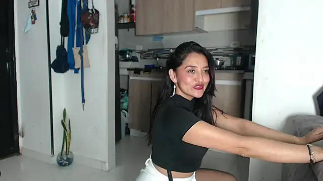 Snapshot of samanta_xi chatting on 03/06/26, 07:16 samanta xi online show from 03/06/26, 07:16