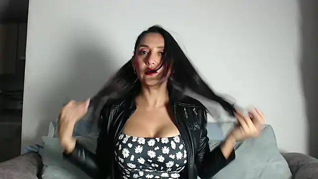 Snapshot of samanta_xi chatting on 03/14/26, 04:07 samanta xi online show from 03/14/26, 04:07