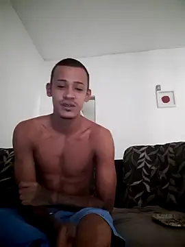 Magrinhodelicia011 online show from 03/27/26, 04:40