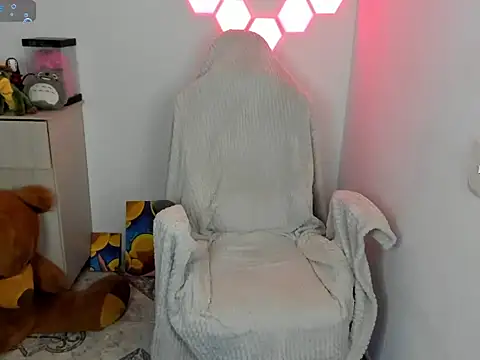 Snapshot of emillyaqua chatting on 01/08/26, 09:06 emillyaqua online show from 01/08/26, 09:06