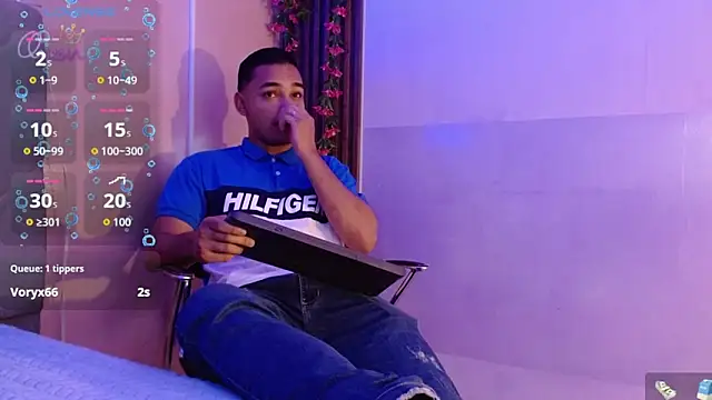 studentdeivy  online show from 02/23/26, 12:02