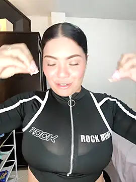 Snapshot of brenda_palacio chatting on 02/21/26, 09:38 brenda palacio online show from 02/21/26, 09:38