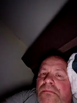Snapshot of kanos71 chatting on 04/20/26, 02:36 kanos71 online show from 04/20/26, 02:36