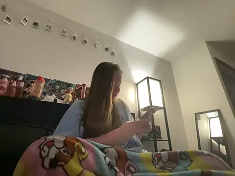 Snapshot of prettygirltracy_12 chatting on 01/07/26, 08:17 prettygirltracy 12 online show from 01/07/26, 08:17