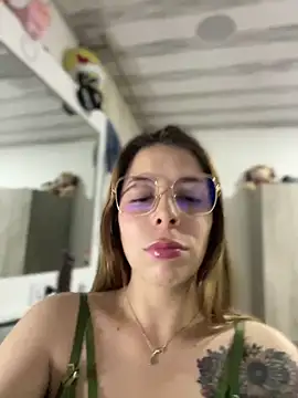 NatalyPinky online show from 05/15/26, 11:23
