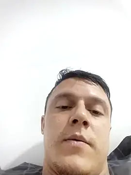 RAFAELQUINTEROSCAVALHEI online show from 01/07/26, 03:47