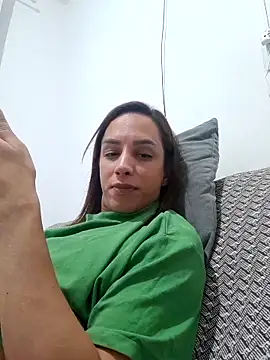 ofjuliaa online show from 02/21/26, 03:18