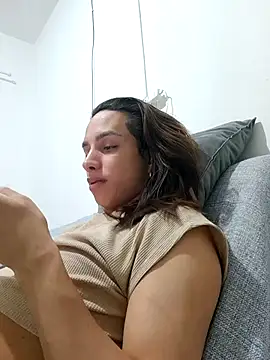 Snapshot of ofjuliaa chatting on 06/19/26, 02:38 ofjuliaa online show from 06/19/26, 02:38