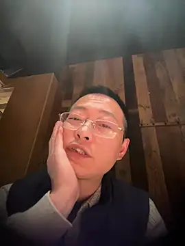 littleqiu9 online show from 01/14/26, 10:54