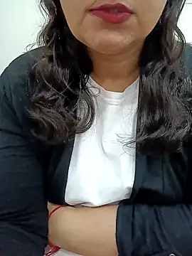 piryasharma005 online show from 02/01/26, 05:11