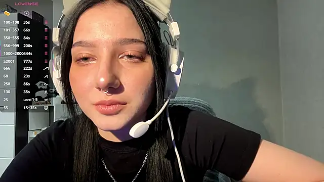 TomiRodenberg online show from 01/12/26, 01:38