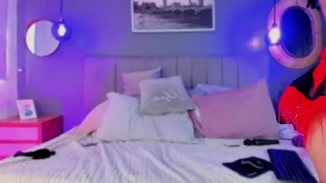 Snapshot of Nathalia_stone_ chatting on 03/28/26, 04:06 Nathalia stone online show from 03/28/26, 04:06