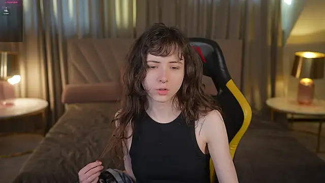 Snapshot of Orly_flame chatting on 03/06/26, 03:30 Orly flame online show from 03/06/26, 03:30