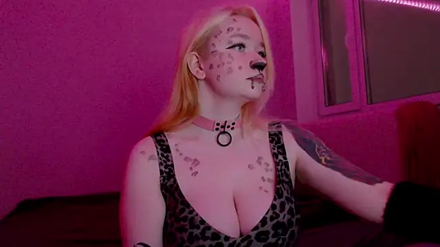 Rizebigboobs online show from 01/10/26, 08:32